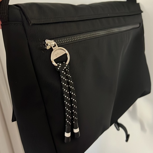 Longchamp messenger bag brand new great bag NWT - Picture 7 of 14